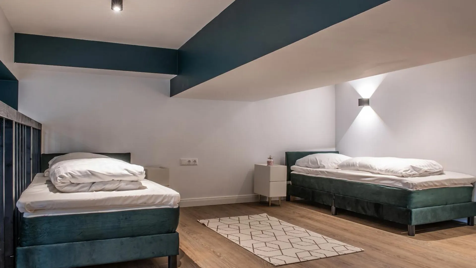 Oran Apartment 6 Berlim